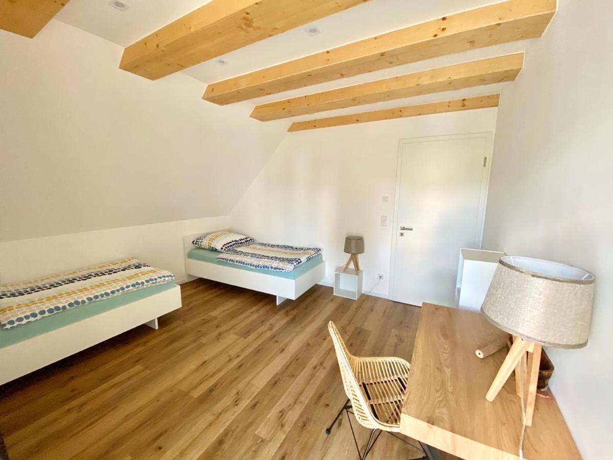 Apartments Bei Playmobil 2,130 M2,24H Self Check-In,Free Parking Zirndorf Luaran gambar